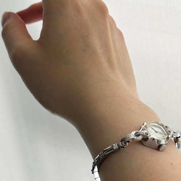 Vintage 1956 Bulova "GODDESS OF TIME" 4 diamonds with 10K R.G.P Women's Watch - Picture 11 of 13